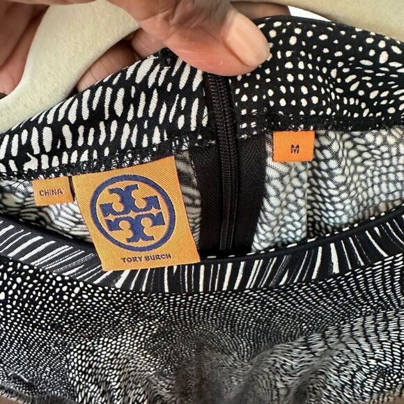 Tory Burch Silk B&W Patterned Midi Dress M - Picture 8 of 10